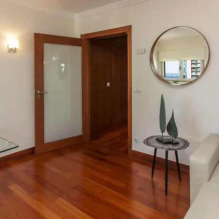 Oriente 25 By Iin - Parque Nacoes