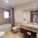 Oriente 25 By Iin - Parque Nacoes * Lissabon