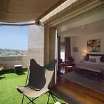 Oriente 25 By Iin - Parque Nacoes