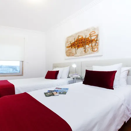 Oriente 25 By Iin - Parque Nacoes * Lissabon