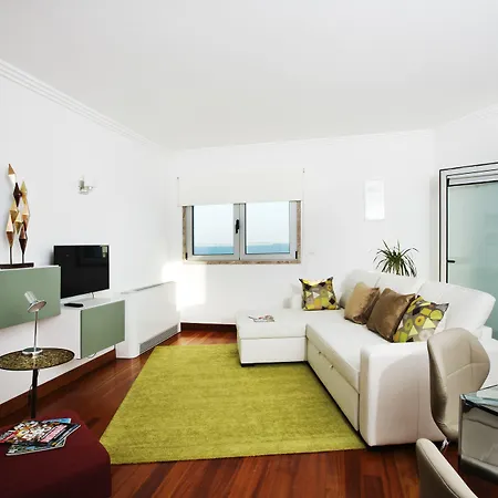 Oriente 25 By Iin - Parque Nacoes