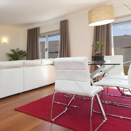 Oriente 25 By Iin - Parque Nacoes