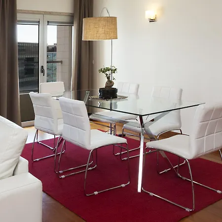 Oriente 25 By Iin - Parque Nacoes Apartament
