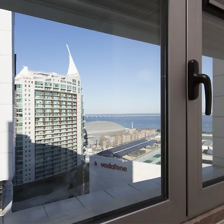 Apartment Oriente 25 By Iin - Parque Nacoes Lisbon