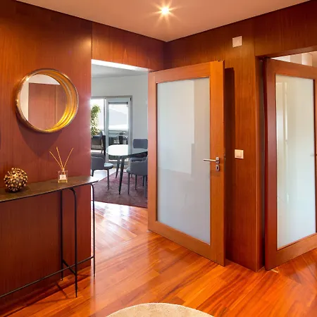 Oriente 25 By Iin - Parque Nacoes Apartament