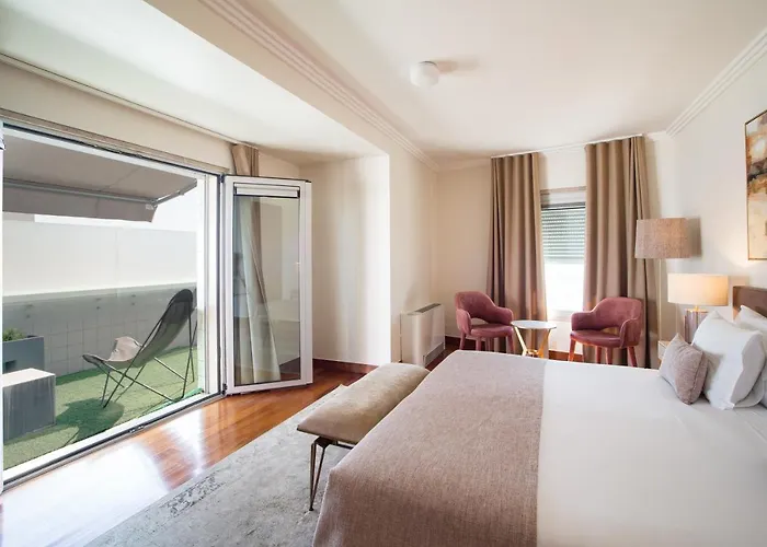 In Oriente 25 - Parque Nações *