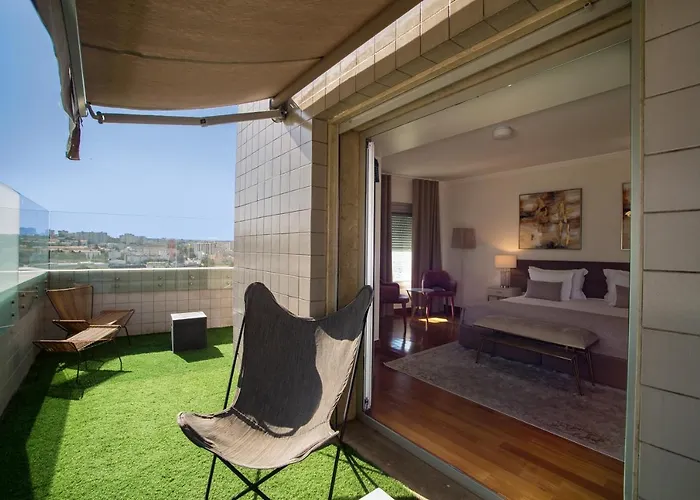 In Oriente 25 - Parque Nações * Lisboa