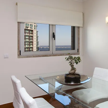 Apartament Oriente 25 By Iin - Parque Nacoes